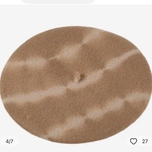 Beige French tie dye beret